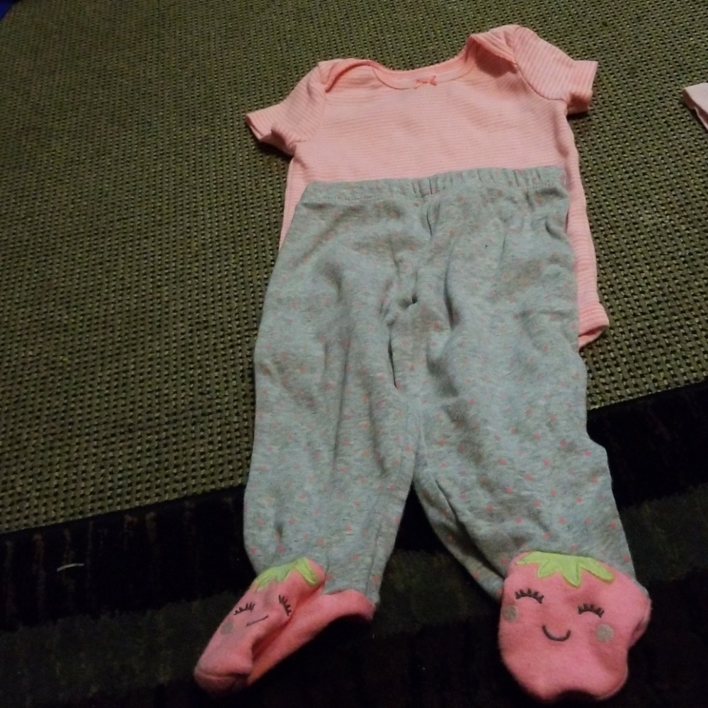 Carters outfit